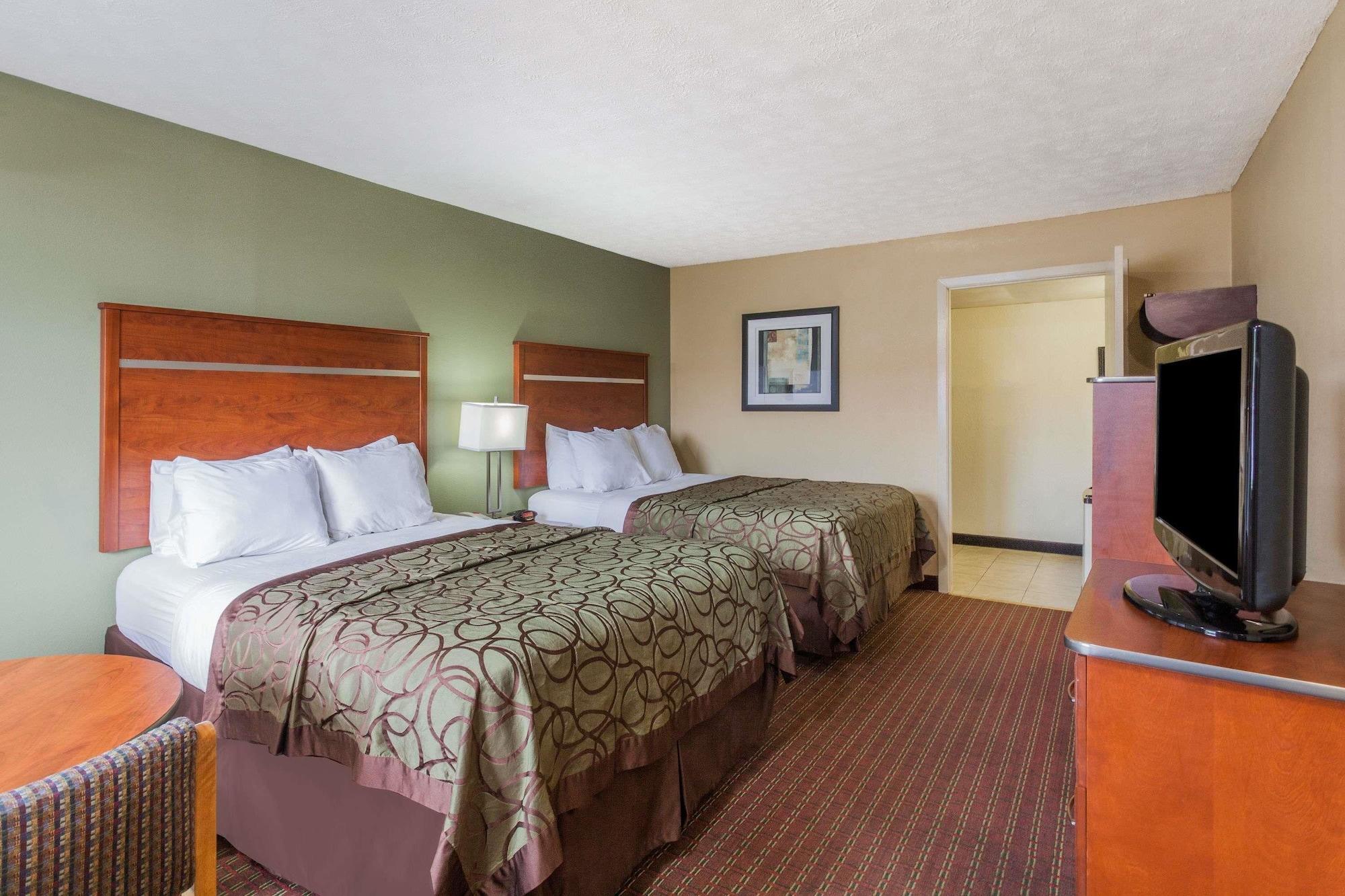 Baymont By Wyndham Pigeon Forge Near Island Drive Hotell Eksteriør bilde