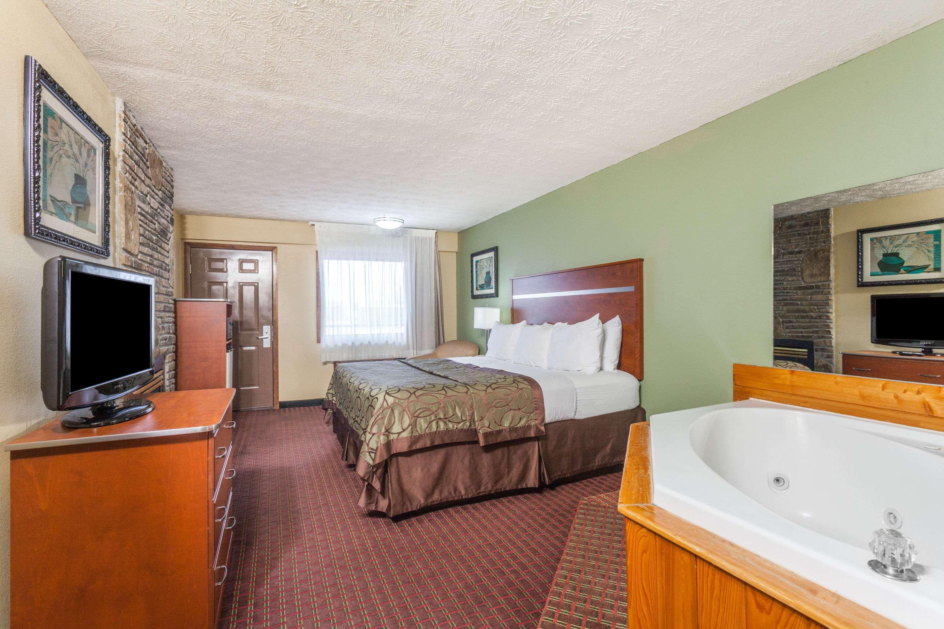 Baymont By Wyndham Pigeon Forge Near Island Drive Hotell Eksteriør bilde