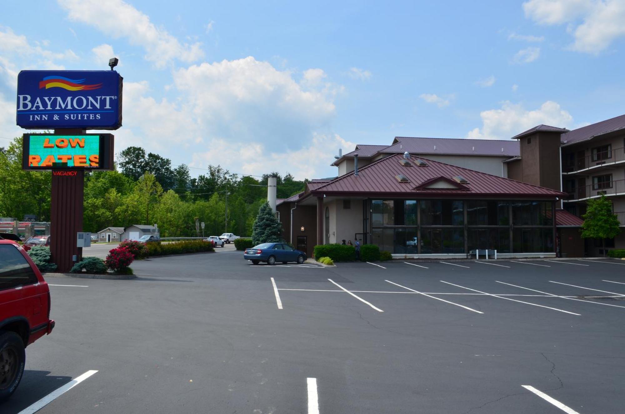 Baymont By Wyndham Pigeon Forge Near Island Drive Hotell Eksteriør bilde